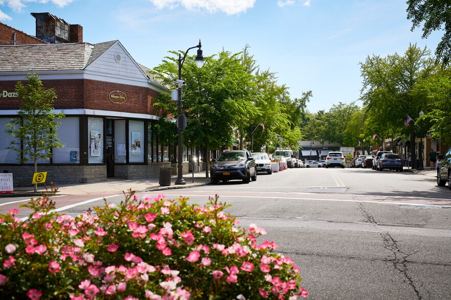 More Photos Of 51-55 Pondfield Rd, Bronxville Loft Creative Space For Lease