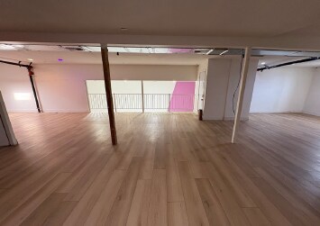 More Photos Of 1191 E Santa Clara St, San Jose Movie Theatre For Lease