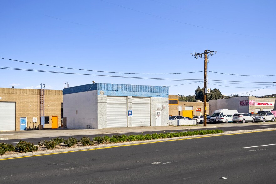 More Photos Of 20733 Soledad Canyon Rd, Canyon Country Industrial For Sale