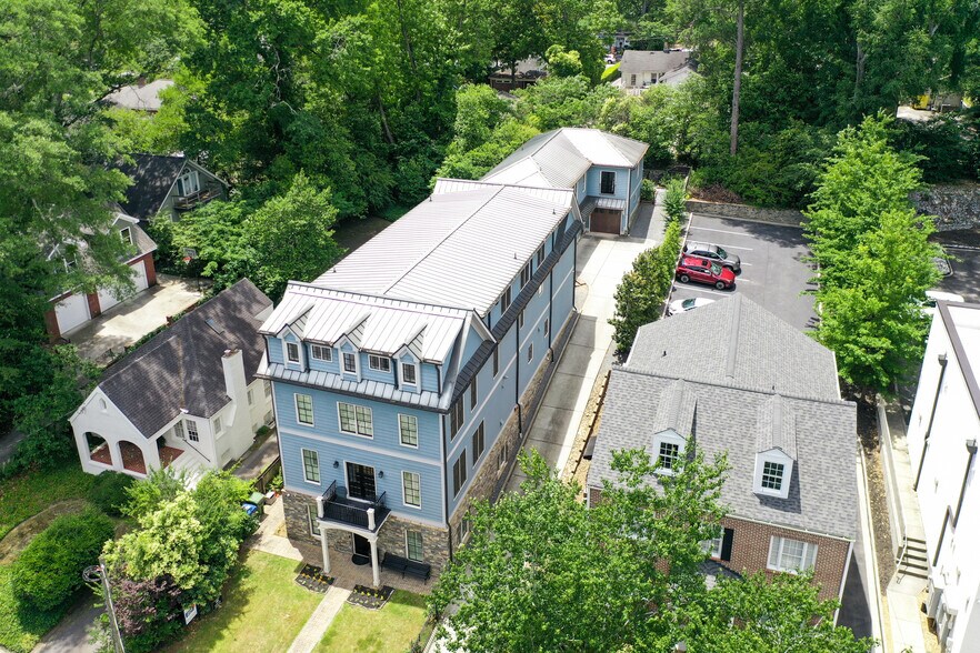 More Photos Of 2972 Lookout Pl NE, Atlanta Office Residential For Sale