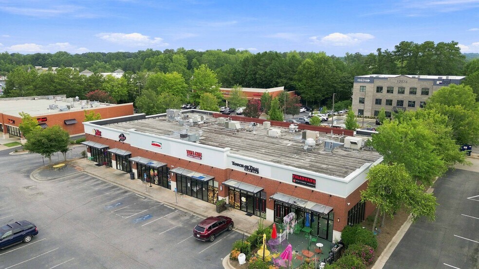 More Photos Of 12872 State Highway 9, Alpharetta Storefront For Lease