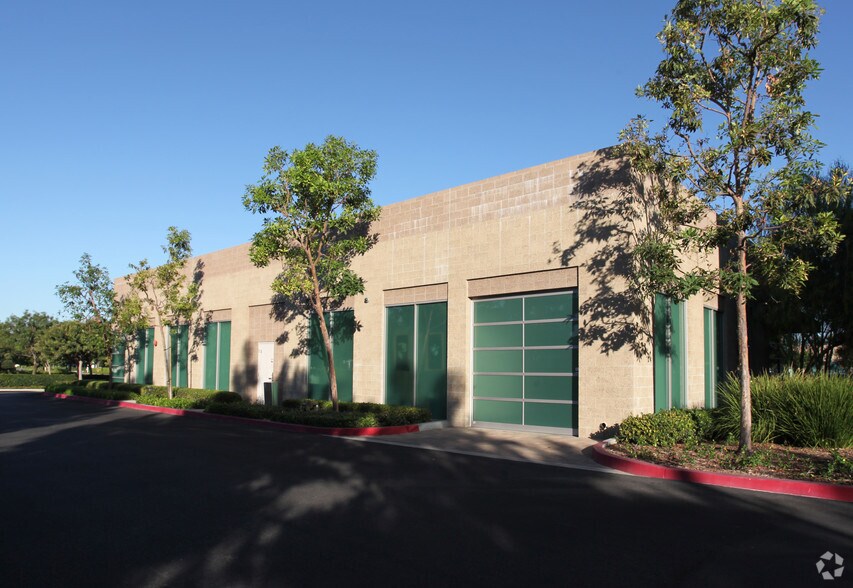 More Photos Of 8971 Research Dr, Irvine Loft Creative Space For Sale
