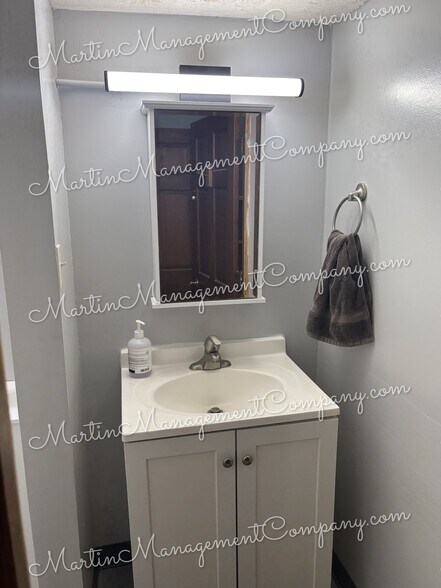 More Photos Of 214 W Main St, Sedalia Storefront Retail Office For Lease