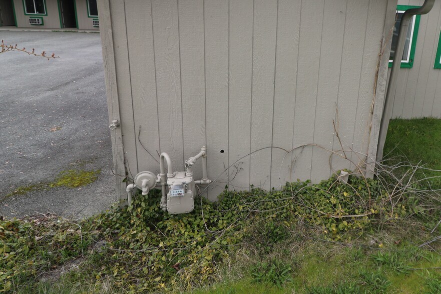 More Photos Of 127 Pacific Ave, Glendale Hotel For Sale