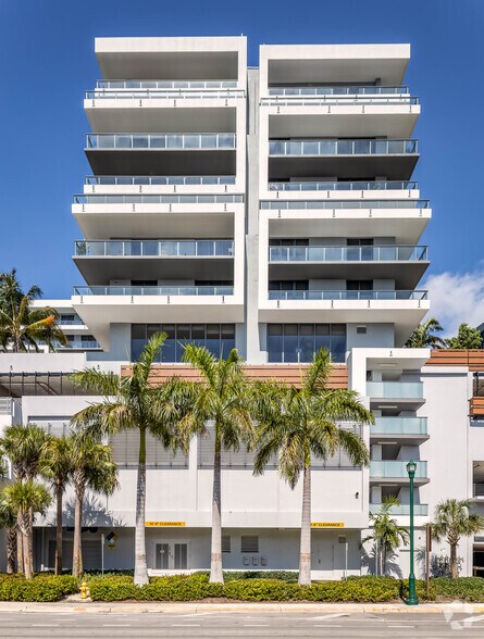 More Photos Of 2980 NE 207th St, Aventura Coworking Space