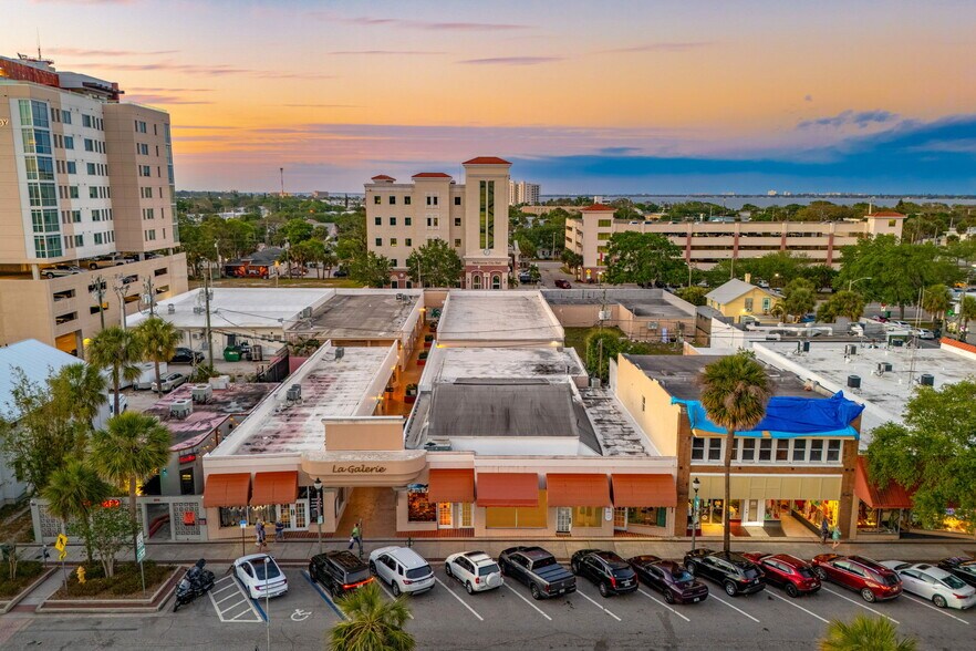 More Photos Of 820 E New Haven Ave, Melbourne Unknown For Lease