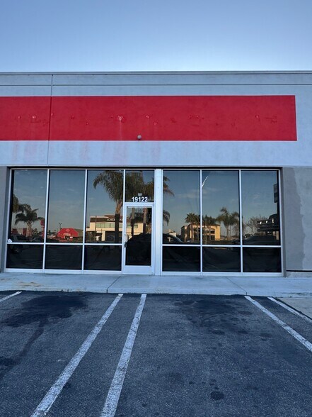 More Photos Of 19002-19148 Brookhurst St, Huntington Beach Unknown For Lease