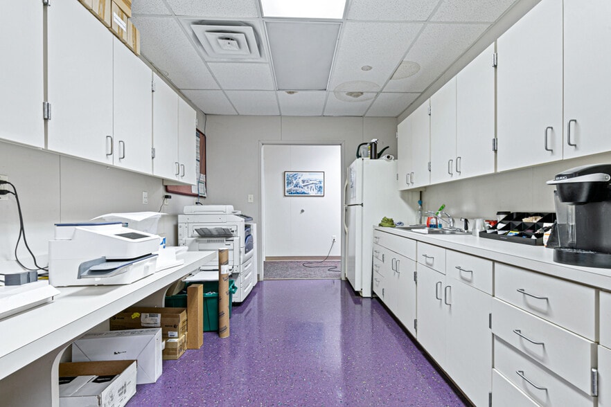 More Photos Of 2703 Wesley St, Greenville Religious Facility For Sale