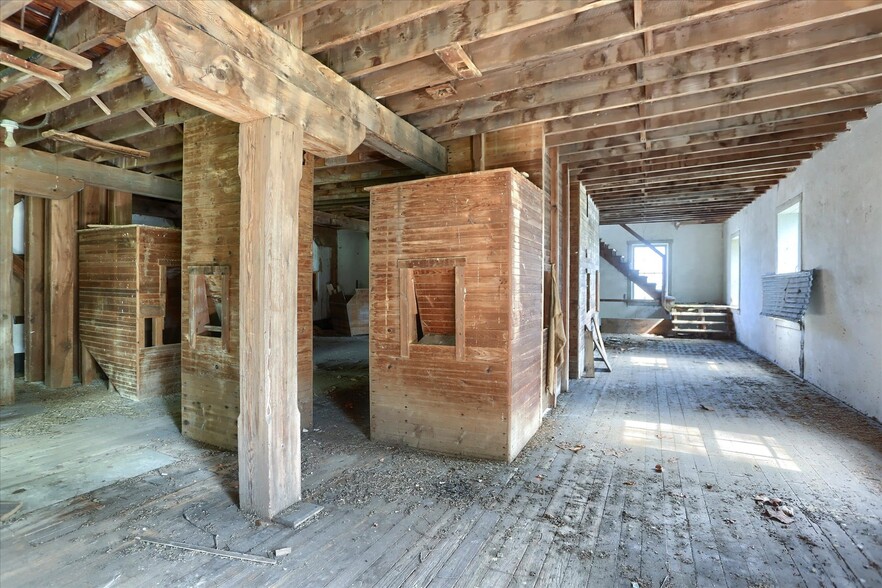 More Photos Of 1209 Mill Rd, Selinsgrove Industrial For Sale