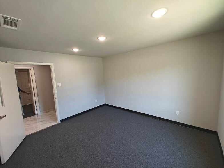 More Photos Of 704 Drexel St, McKinney Religious Facility For Sale
