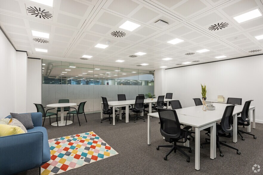 More Photos Of 35 New Broad St, London Coworking Space