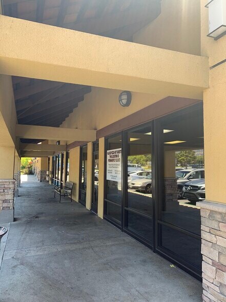 More Photos Of 3247-3261 S White Rd, San Jose Unknown For Lease