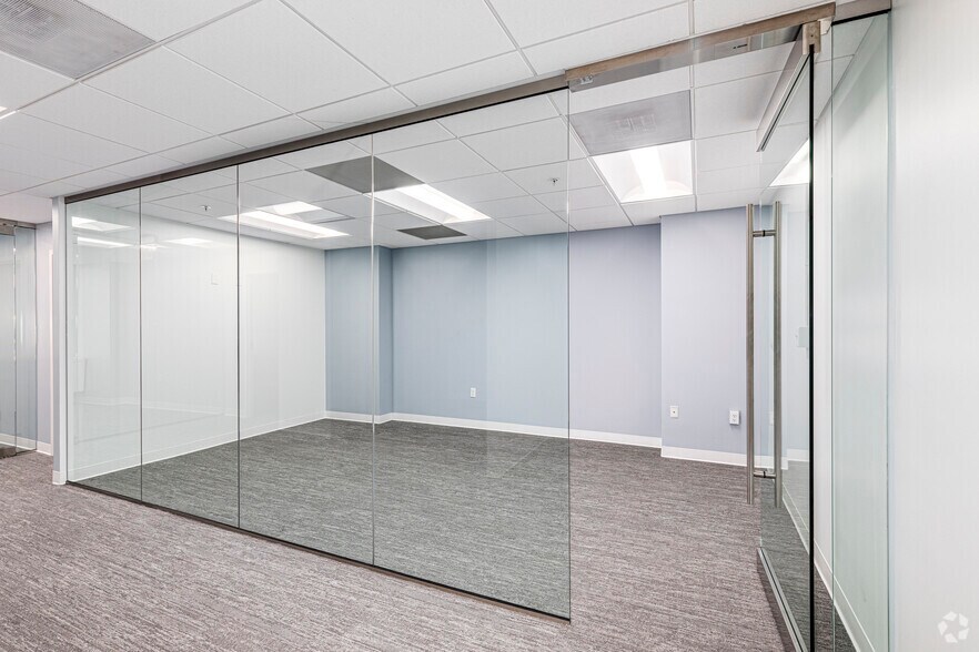 More Photos Of 1901 Pennsylvania Ave NW, Washington Office For Lease