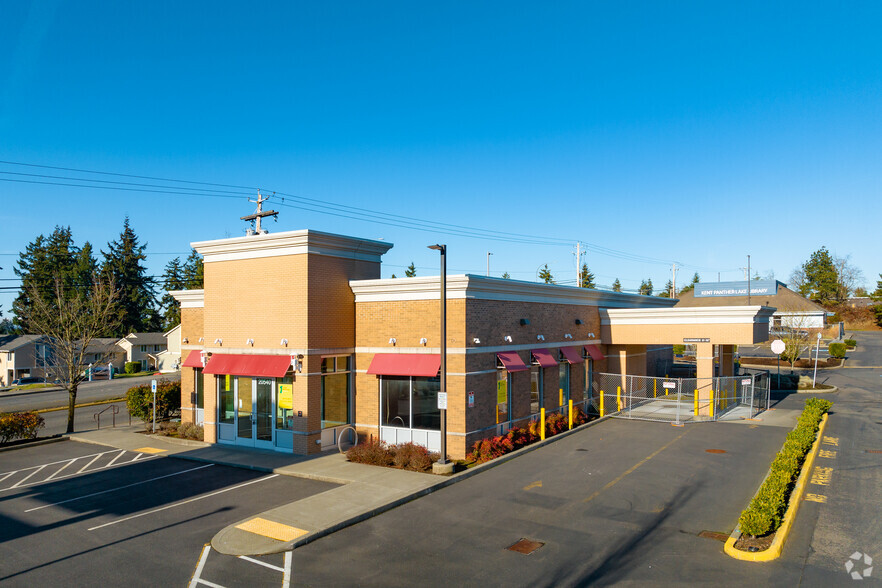 Primary Photo Of 20540 108th Ave SE, Kent Bank For Lease