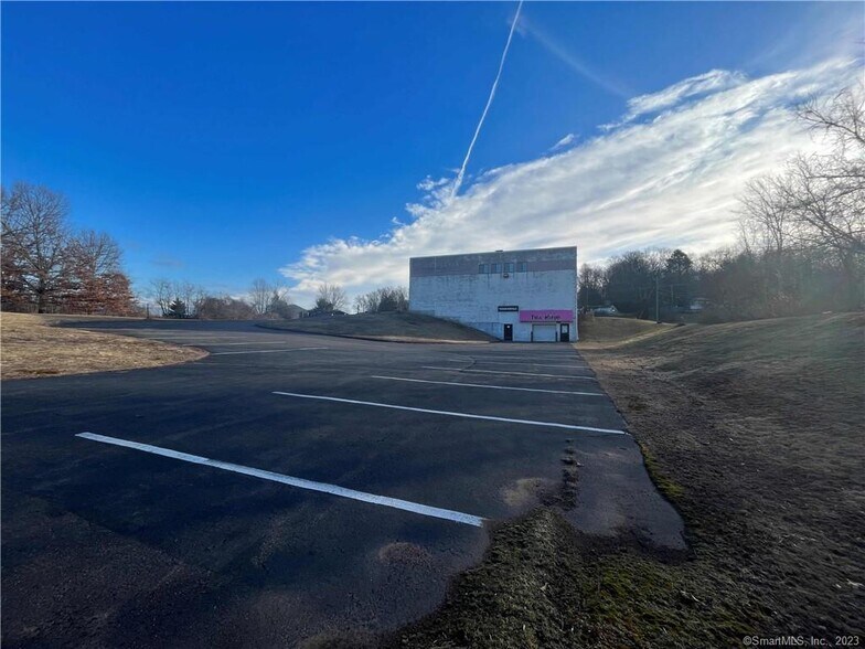 More Photos Of 295 Talcottville Rd, Vernon Storefront Retail Office For Sale