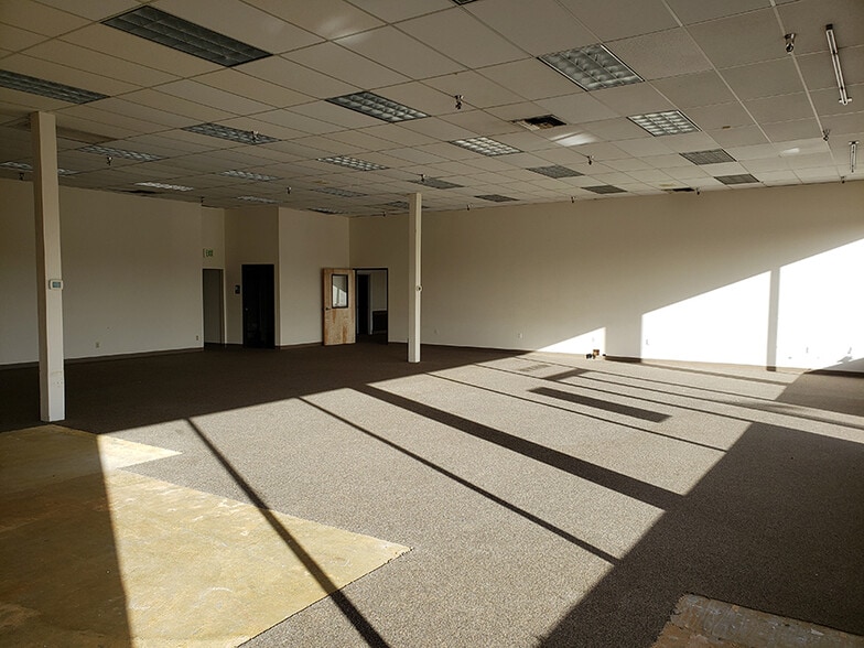 More Photos Of 1455 NE Division, Gresham Unknown For Sale