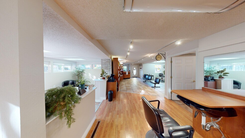 More Photos Of 191 Wyoming St, Lander Office For Sale