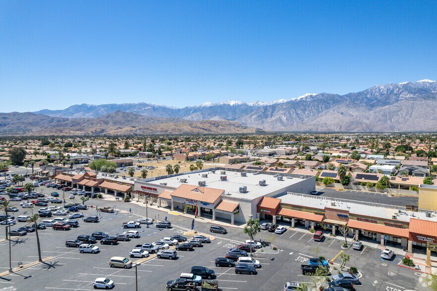 More Photos Of 31833 Date Palm Dr, Cathedral City Storefront For Lease