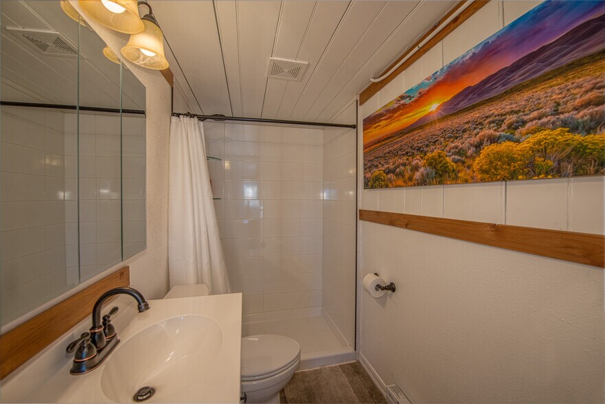 More Photos Of 901 E C St, Pueblo Storefront Retail Residential For Sale