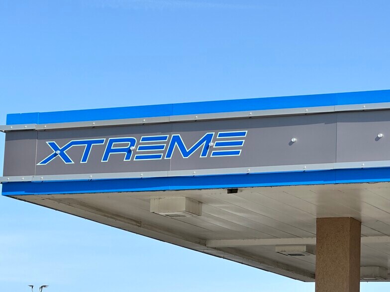 More Photos Of 3851 119th Hwy, Longmont Service Station For Sale