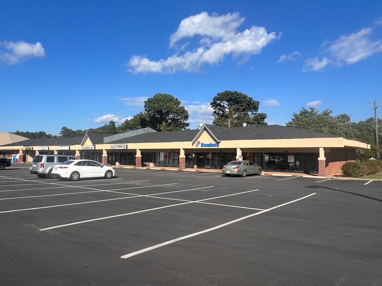 More Photos Of 1747-1811 George Washington Memoria Hwy, Gloucester Point Unknown For Lease