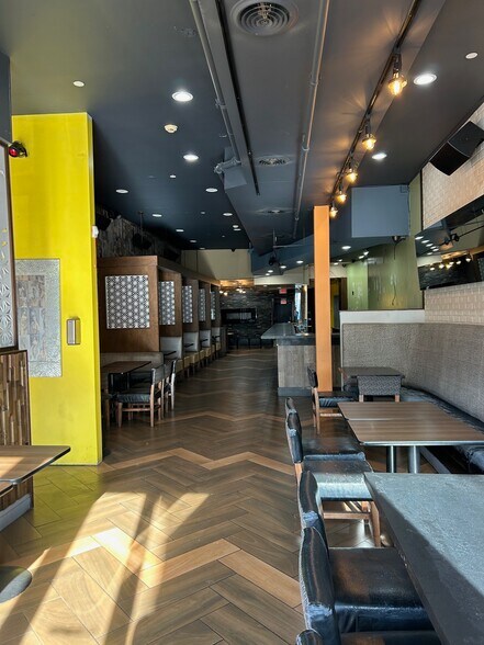 More Photos Of 43-61 Mamaroneck Ave, White Plains Storefront Retail Office For Lease