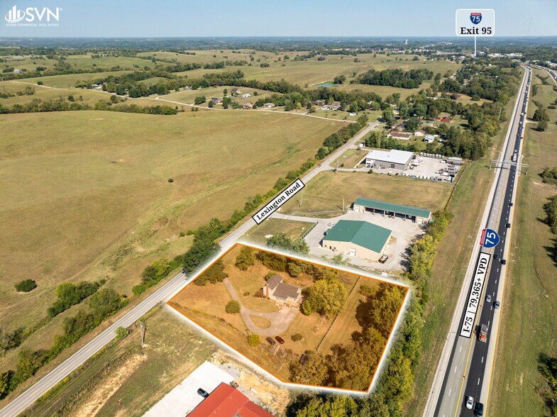 More Photos Of 2761 Lexington Rd, Richmond Office For Lease