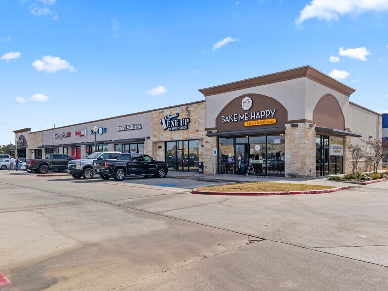 More Photos Of 24441 Tomball Pky, Tomball Freestanding For Sale