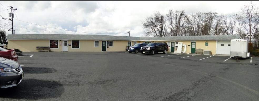 More Photos Of 310 Ward Ave, Bordentown Convenience Store For Sale