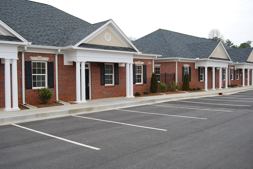 More Photos Of 5077 Dallas Hwy, Powder Springs Office For Lease