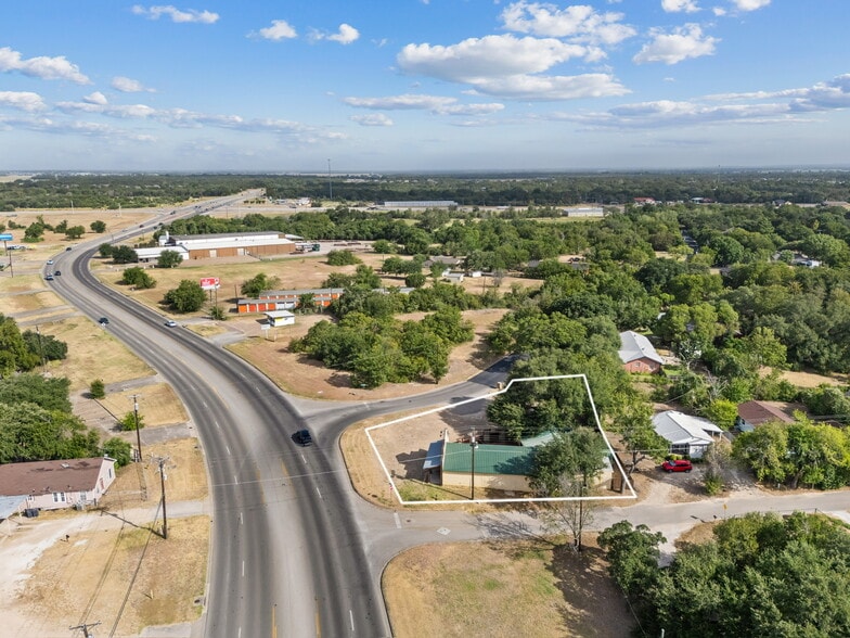 More Photos Of 6401 Rock Creek Rd, Waco Freestanding For Sale