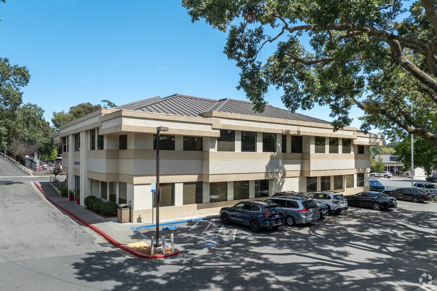 Primary Photo Of 3390 Mount Diablo Blvd, Lafayette Office For Lease