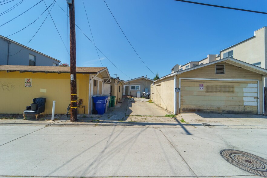 More Photos Of 4263 Chamoune Ave, San Diego Apartments For Sale