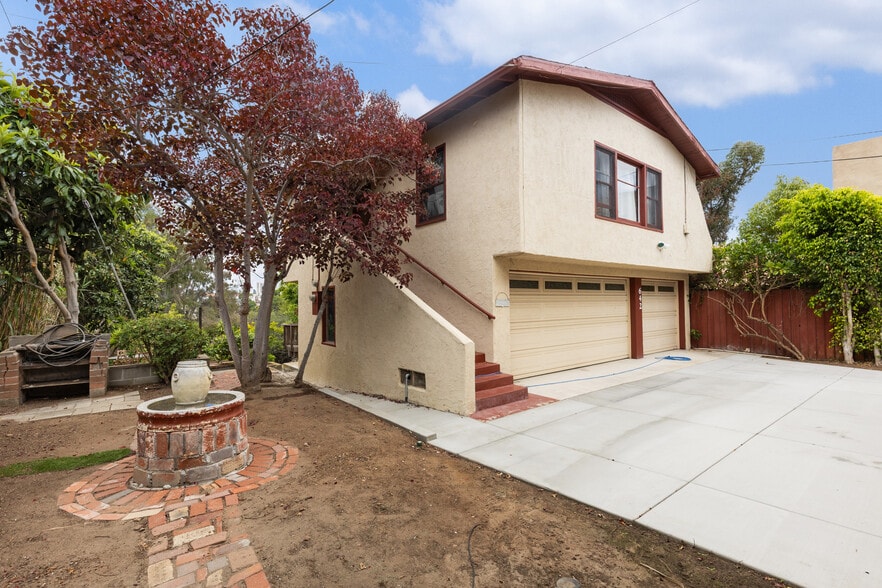 More Photos Of 642 Torrance St, San Diego Apartments For Sale