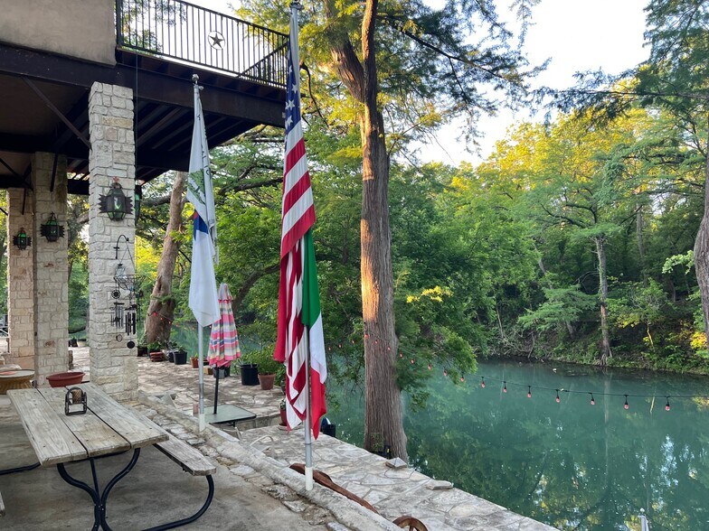 More Photos Of 1684 Rocky Riv, Canyon Lake Specialty For Sale