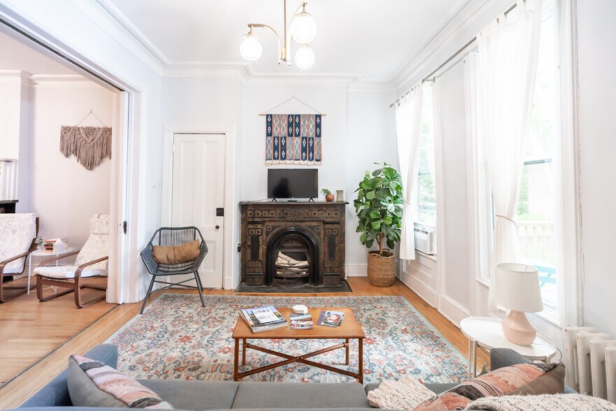 More Photos Of 175 Liberty St, Newburgh Apartments For Sale