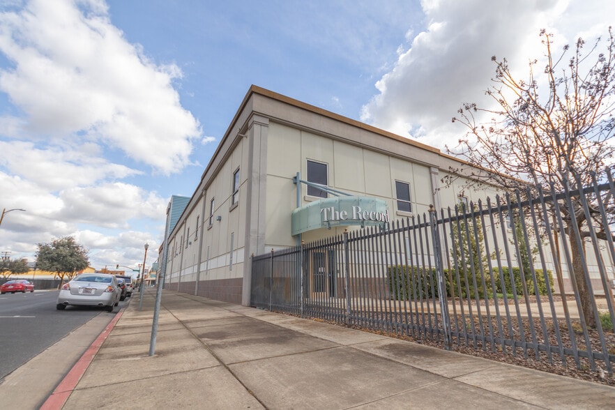 More Photos Of 612 E Market St, Stockton Refrigeration Cold Storage For Lease