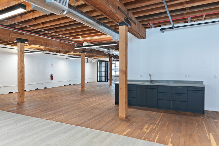 More Photos Of 734 S Main St, Los Angeles Loft Creative Space For Lease
