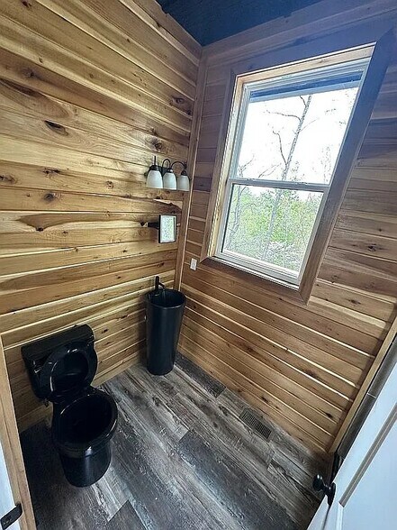 More Photos Of 52 Spencer Rd, Campton Apartments For Sale