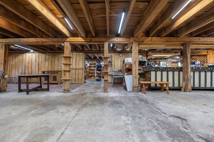 More Photos Of 8724 US Highway 68 N, West Liberty General Retail For Sale