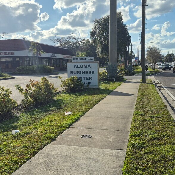 More Photos Of 6950-6980 Aloma Ave, Winter Park Office For Sale