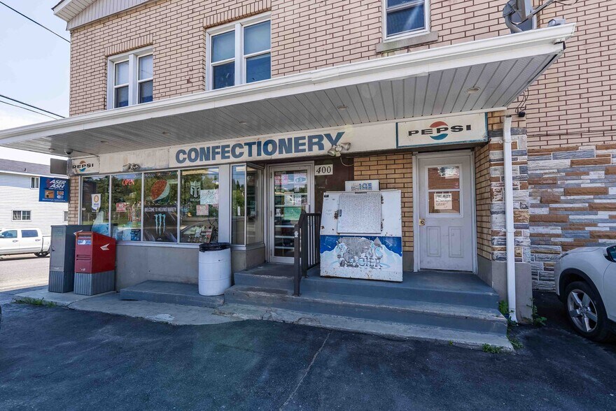 More Photos Of 396-400 Melvin Ave, Sudbury Apartments For Sale