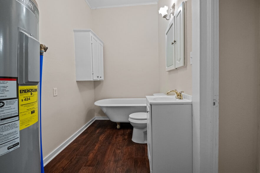 More Photos Of 11394 FM 2661, Tyler Multifamily For Sale
