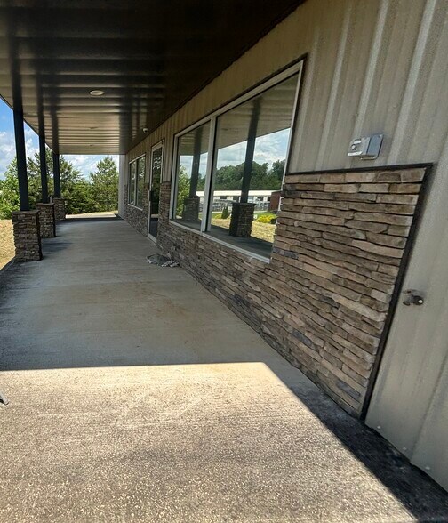More Photos Of 92 Chestatee Industrial, Dahlonega Warehouse For Sale