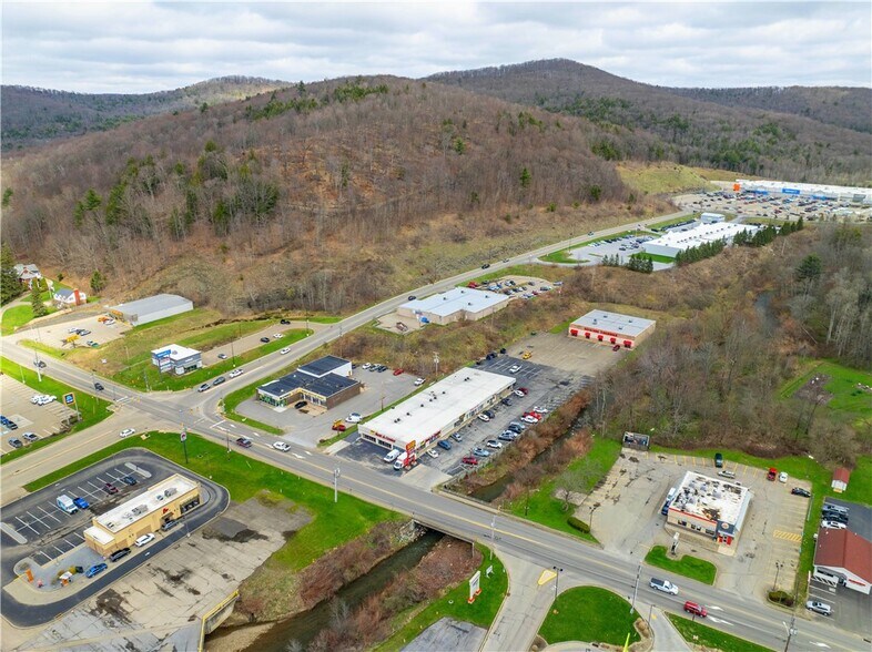 More Photos Of 1020 E Main St, Bradford Storefront For Sale