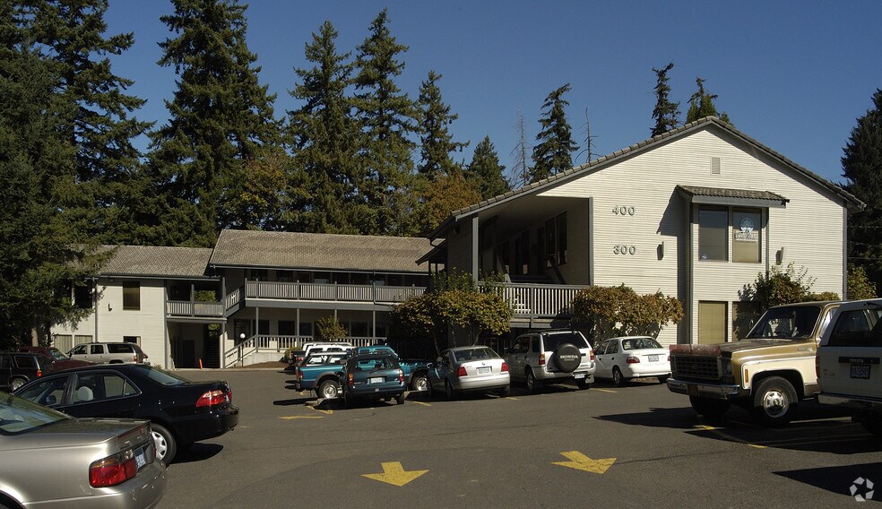 More Photos Of 8835 SW Canyon Ln, Portland Unknown For Lease