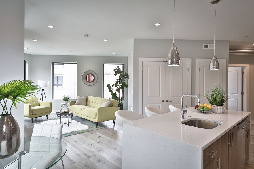 More Photos Of 1540 Ridge Ave, Philadelphia Apartments For Sale