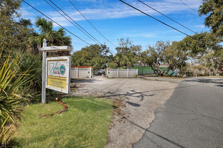 More Photos Of 24 Van Horne Ave, Tybee Island Hospitality For Sale