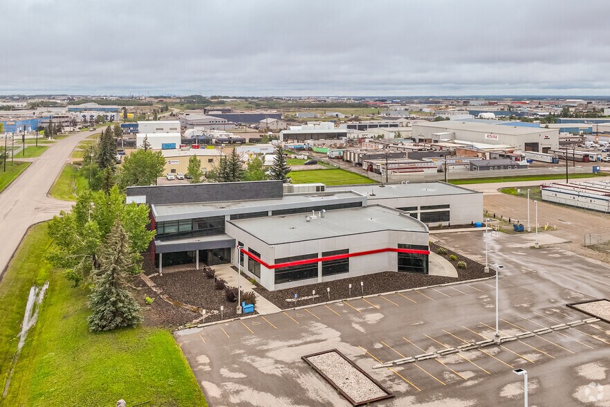 More Photos Of 1205 5th St, Nisku Office For Sale