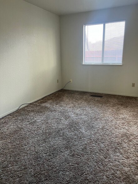 More Photos Of 4240 Sherman Ln, Carson City Apartments For Sale